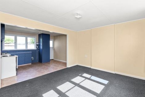 Photo of property in 2/122 Maddison Street, Akina, Hastings, 4122