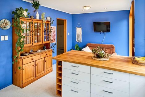 Photo of property in 3 Flint Way, Northland, Wellington, 6012