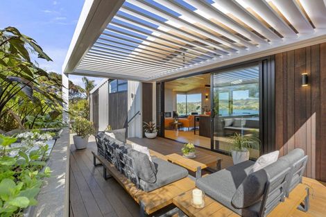 Photo of property in 21 Point Street, Raglan, 3225