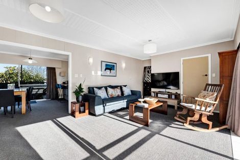 Photo of property in 17 Dives Avenue, Hawera, 4610