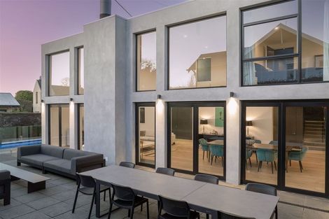 Photo of property in 100 Glandovey Road, Fendalton, Christchurch, 8052