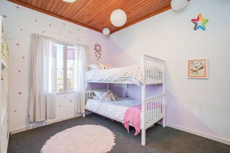 Photo of property in 63 Elles Road, Otautau, 9610