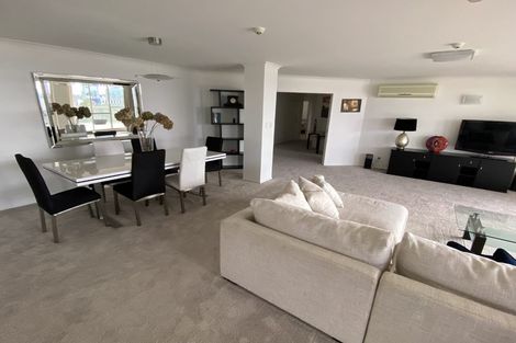 Photo of property in 40d Thackeray Street, Hamilton Lake, Hamilton, 3204