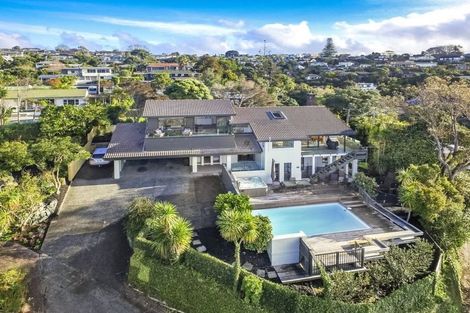 Photo of property in 73 Braemar Road, Castor Bay, Auckland, 0620