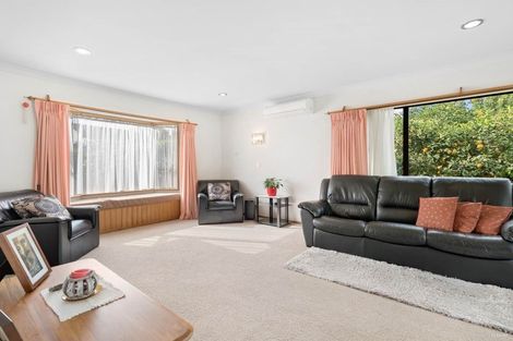 Photo of property in 80 Carnoustie Drive, Wattle Downs, Auckland, 2103