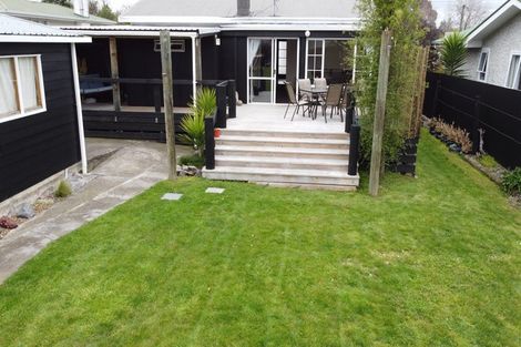 Photo of property in 8 Montgomery Street, Waipukurau, 4200