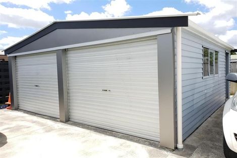 Photo of property in 24 Motuoapa Place, Kelvin Grove, Palmerston North, 4414