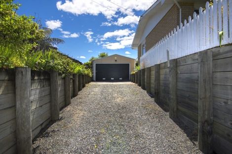 Photo of property in 10 Sussex Street, Picton, 7220