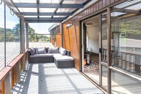 Photo of property in 9a Puriri Place, Whitianga, 3510