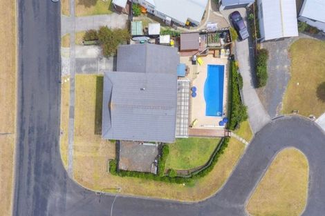 Photo of property in 33 Stella Drive, Clarks Beach, 2122