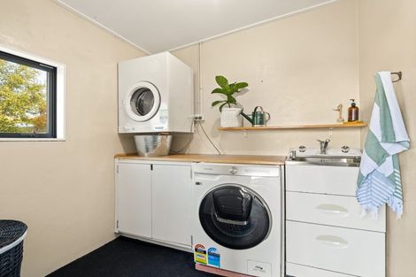 Photo of property in 28 Riccarton Road East, East Taieri, Mosgiel, 9024