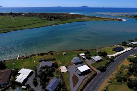 Photo of property in 249 Cove Road, Waipu, 0582