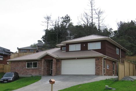 Photo of property in 43 Helleur Road, Massey, Auckland, 0614