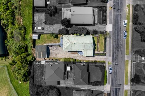 Photo of property in 42 Taylor Terrace, Tawa, Wellington, 5028