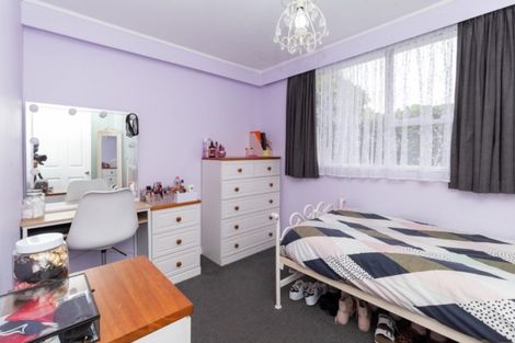 Photo of property in 84 Gilberthorpes Road, Hei Hei, Christchurch, 8042