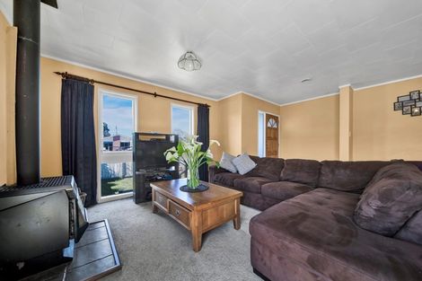 Photo of property in 7 Oleander Place, Bell Block, New Plymouth, 4312