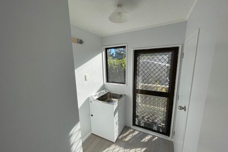 Photo of property in 63 Percy Dyett Drive, Karori, Wellington, 6012