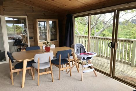 Photo of property in 9 Kate Way, Karori, Wellington, 6012