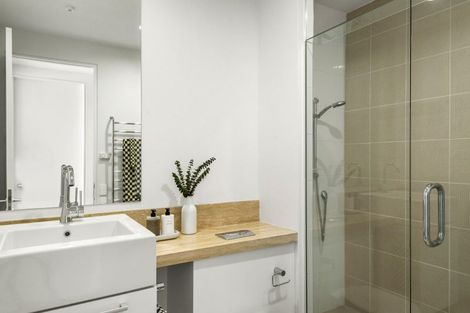 Photo of property in 10/258 Hurstmere Road, Takapuna, Auckland, 0622