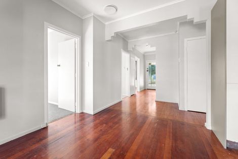 Photo of property in 1/42 Overton Road, Papatoetoe, Auckland, 2025