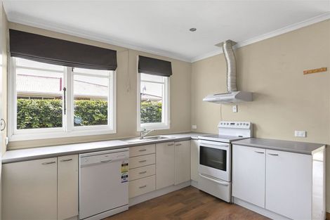 Photo of property in 15 Smitheram Street, Allenton, Ashburton, 7700