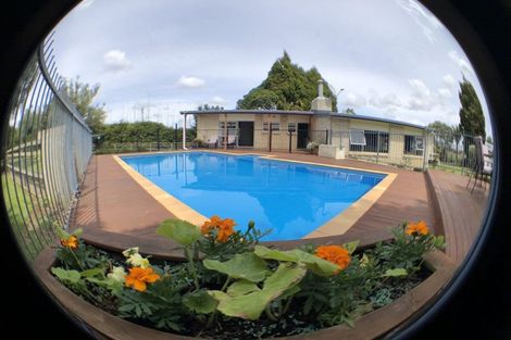 Photo of property in 42 Kendall Road, Kerikeri, 0230