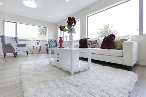 Photo of property in 121 Voyager Drive, Gulf Harbour, Whangaparaoa, 0930