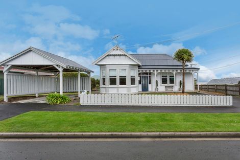 Photo of property in 84 Tomahawk Road, Andersons Bay, Dunedin, 9013