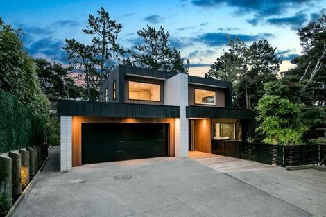 Photo of property in 21b Churchouse Road, Greenhithe, Auckland, 0632