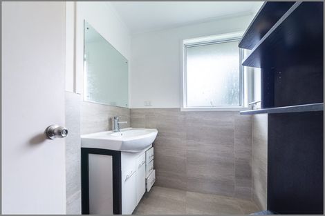 Photo of property in 38 Juniper Road, Sunnynook, Auckland, 0620