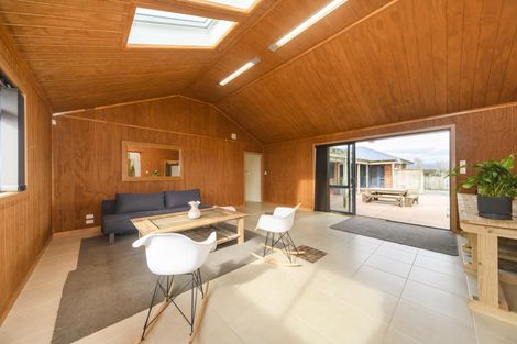 Photo of property in 339 Stoney Creek Road, Kelvin Grove, Palmerston North, 4470