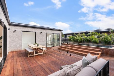 Photo of property in 21 William Gilbert Drive, Mangawhai, 0505