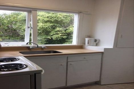 Photo of property in 17 Edgeworth Road, Glenfield, Auckland, 0629