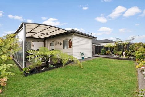Photo of property in 43 Castlederg Drive, Flat Bush, Auckland, 2019