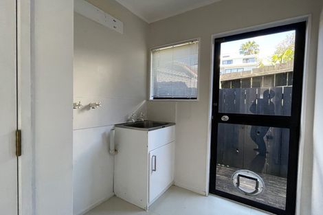 Photo of property in 1/4 Dorrit Lane, Howick, Auckland, 2014