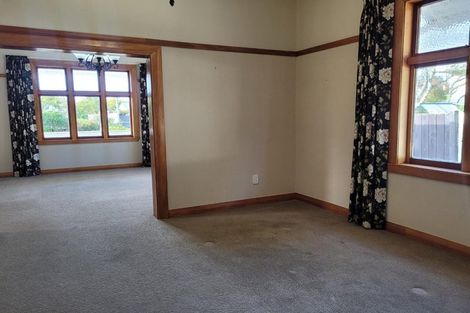 Photo of property in 12 Garrison Street, Carterton, 5713