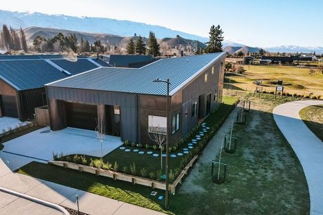 Photo of property in 19 Magnum Drive, Cromwell, 9310