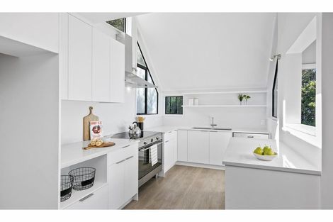 Photo of property in 36 Orangi Kaupapa Road, Northland, Wellington, 6012