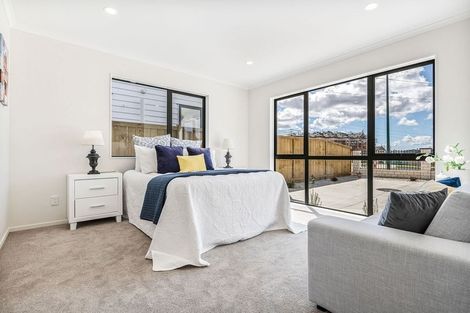 Photo of property in 42a Donegal Park Drive, Flat Bush, Auckland, 2019