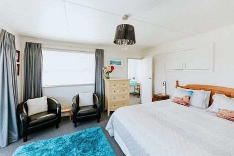 Photo of property in 21 Arrow Crescent, Holmes Hill, Oamaru, 9401