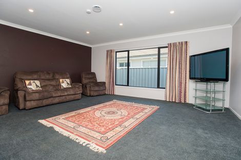 Photo of property in 17 Pohutukawa Grove, Lytton West, Gisborne, 4010