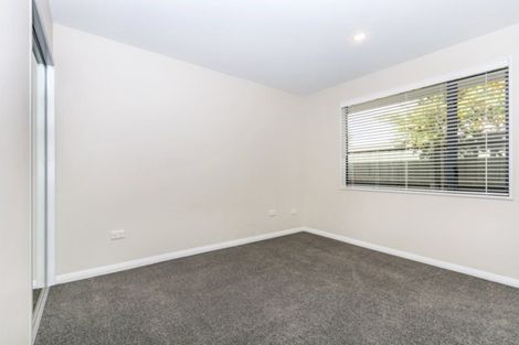 Photo of property in 17 Monterey Place, Parklands, Christchurch, 8083
