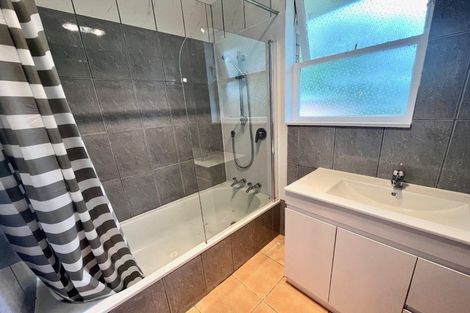 Photo of property in 6 Resolute Way, Papakura, 2110
