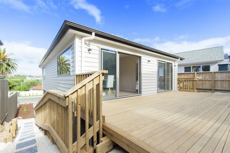 Photo of property in 121 Voyager Drive, Gulf Harbour, Whangaparaoa, 0930