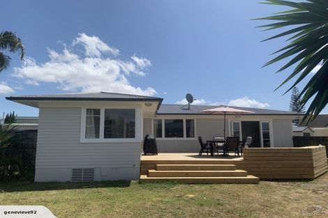 Photo of property in 50a Megan Avenue, Pakuranga Heights, Auckland, 2010
