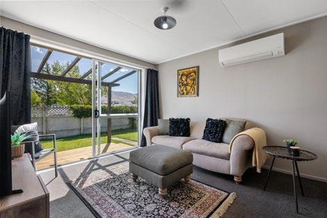 Photo of property in 66 Molyneux Avenue, Cromwell, 9310