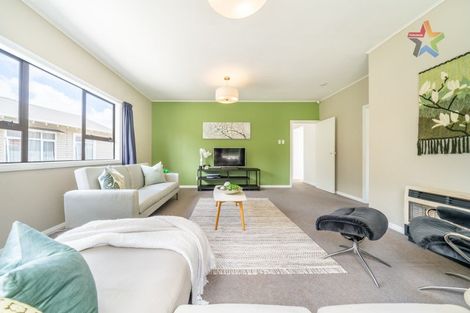 Photo of property in 61 Riverside Drive, Waiwhetu, Lower Hutt, 5010