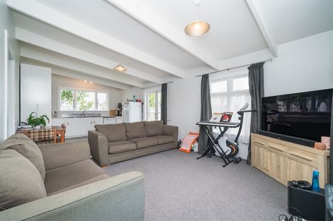 Photo of property in 31 Dahlia Street, Palmerston North, 4410