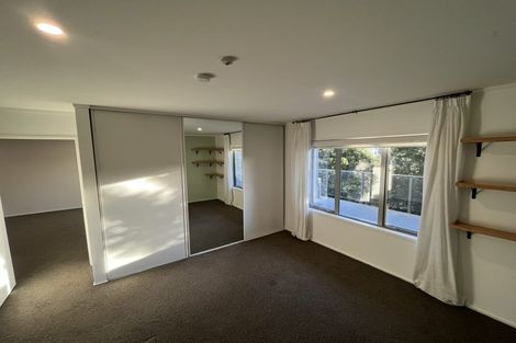 Photo of property in Grosvenor Cl, 4/6 Brown Street, Mount Cook, Wellington, 6021