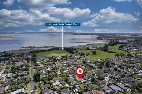 Photo of property in 12 Huber Street, Weymouth, Auckland, 2103